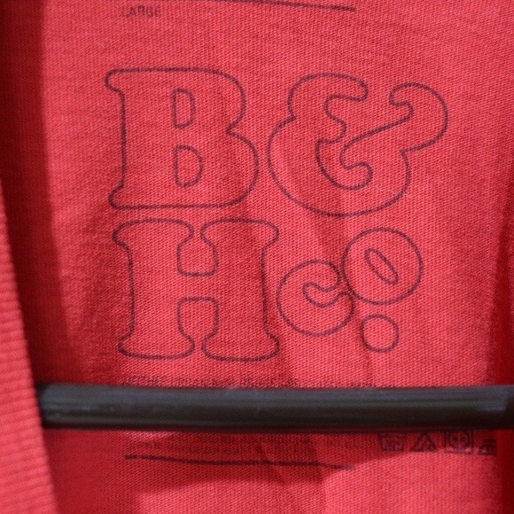 B&H Co Red Spellout Providence Raised Flocked Text TShirt Large - Picture 12 of 13